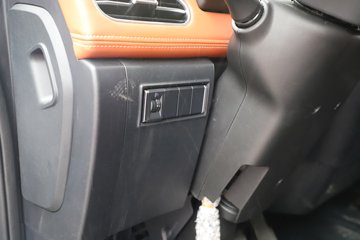 �������ó�����G300 Rro 2.5L���� 180���� ��ʿ��8�� 4.2�׵�����ʽ�ῨͼƬ