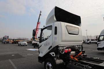 �ɵ�EW7 ��ɲ 4.18�׵��Ŵ��綯��ʽ�Ῠ ����ʱ��100.27kWhͼƬ