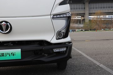 �ɵ�EW7 ��ɲ 4.18�׵��Ŵ��綯��ʽ�Ῠ ����ʱ��100.27kWhͼƬ