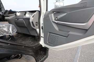 �ɵ�EW7 ��ɲ 4.18�׵��Ŵ��綯��ʽ�Ῠ ����ʱ��100.27kWhͼƬ