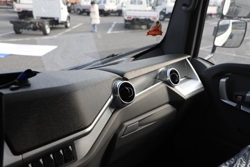 �ɵ�EW7 ��ɲ 4.18�׵��Ŵ��綯��ʽ�Ῠ ����ʱ��100.27kWhͼƬ