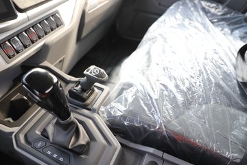 �ɵ�EW7 ��ɲ 4.18�׵��Ŵ��綯��ʽ�Ῠ ����ʱ��100.27kWhͼƬ