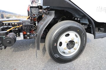 �ɵ�EW7 ��ɲ 4.18�׵��Ŵ��綯��ʽ�Ῠ ����ʱ��100.27kWhͼƬ