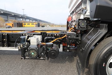 �ɵ�EW7 ��ɲ 4.18�׵��Ŵ��綯��ʽ�Ῠ ����ʱ��100.27kWhͼƬ