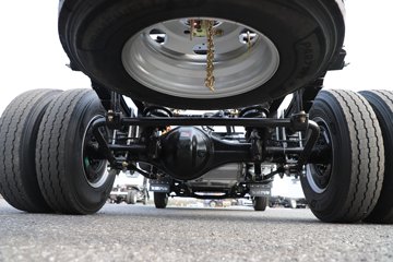 �ɵ�EW7 ��ɲ 4.18�׵��Ŵ��綯��ʽ�Ῠ ����ʱ��100.27kWhͼƬ