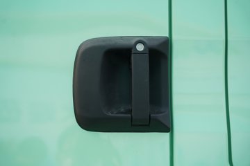 �����ǵ¿�SITRAK G7M  8X4 6.2�״��綯�Ű���ж�� �й�����600kWhͼƬ