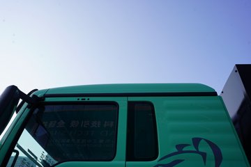 �����ǵ¿�SITRAK G7M  8X4 6.2�״��綯�Ű���ж�� �й�����600kWhͼƬ