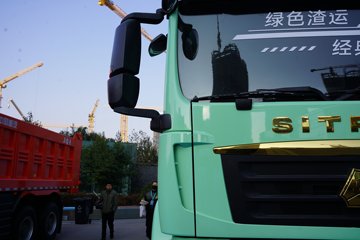 �����ǵ¿�SITRAK G7M  8X4 6.2�״��綯�Ű���ж�� �й�����600kWhͼƬ