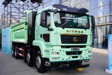  8X4 6.2米纯电动排半自卸车 中国重汽600kWh