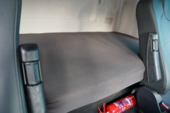 重汽汕德卡SITRAK G7M  8X4 6.2米纯电动排半自卸车 中国重汽600kWh