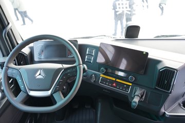 �����ǵ¿�SITRAK G7M  8X4 6.2�״��綯�Ű���ж�� �й�����600kWhͼƬ