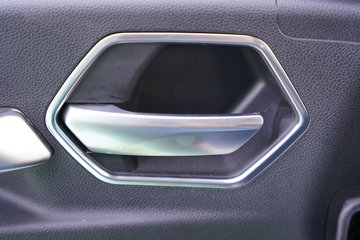 �����ǵ¿�SITRAK G7M  8X4 6.2�״��綯�Ű���ж�� �й�����600kWhͼƬ