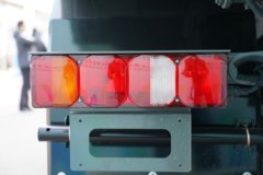 重汽汕德卡SITRAK G7M  8X4 6.2米纯电动排半自卸车 中国重汽600kWh