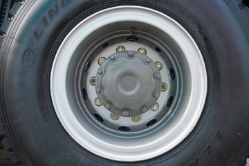 �����ǵ¿�SITRAK G7M  8X4 6.2�״��綯�Ű���ж�� �й�����600kWhͼƬ