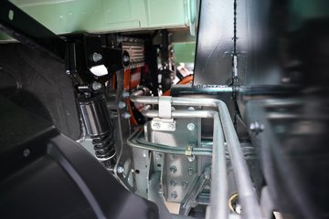 �����ǵ¿�SITRAK G7M  8X4 6.2�״��綯�Ű���ж�� �й�����600kWhͼƬ