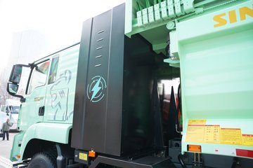 �����ǵ¿�SITRAK G7M  8X4 6.2�״��綯�Ű���ж�� �й�����600kWhͼƬ