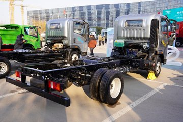 牛气冲天MAX&nbsp;载货车外观                                                图片