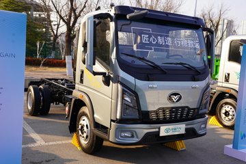 重汽豪曼 牛气冲天MAX 2.5L柴油 160马力 万里扬6档 4.15米单排栏板轻卡