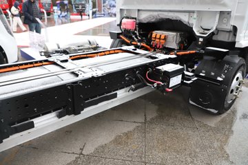 �������ó� ����S300 ���а� ��ɲ 4.2�׵��Ŵ��綯��ʽ�Ῠ ����ʱ��165.15kWhͼƬ