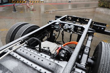 �������ó� ����S300 ���а� ��ɲ 4.2�׵��Ŵ��綯��ʽ�Ῠ ����ʱ��165.15kWhͼƬ