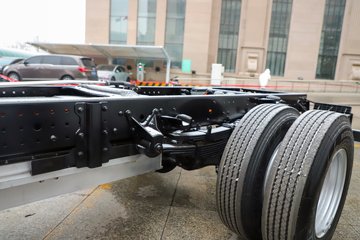 �������ó� ����S300 ���а� ��ɲ 4.2�׵��Ŵ��綯��ʽ�Ῠ ����ʱ��165.15kWhͼƬ