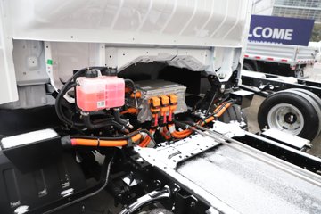 �������ó� ����S300 ���а� ��ɲ 4.2�׵��Ŵ��綯��ʽ�Ῠ ����ʱ��165.15kWhͼƬ