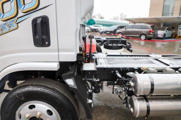 �������ó� ����S300 ���а� ��ɲ 4.2�׵��Ŵ��綯��ʽ�Ῠ ����ʱ��165.15kWhͼƬ