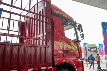 ��������M5000 7L���� 350���� 4X2 6.8�ײ�դʽ�ػ���ͼƬ