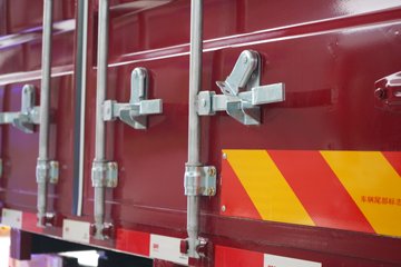 ��������M5000 7L���� 350���� 4X2 6.8�ײ�դʽ�ػ���ͼƬ