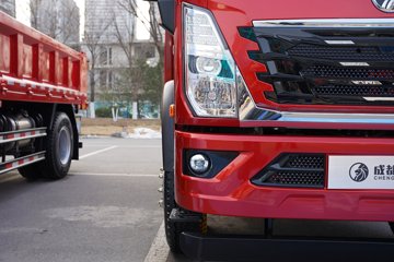 �й������ɶ����ó� V2-X 3L���� 170���� 4X2 ��ʿ��10�� 3.8���Ű���ж��ͼƬ