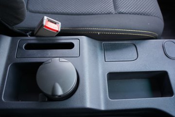 �й������ɶ����ó� V2-X 3L���� 170���� 4X2 ��ʿ��10�� 3.8���Ű���ж��ͼƬ