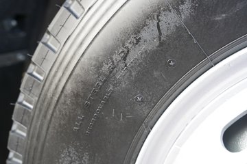 �й������ɶ����ó� V2-X 3L���� 170���� 4X2 ��ʿ��10�� 3.8���Ű���ж��ͼƬ