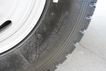 �й������ɶ����ó� V2-X 3L���� 170���� 4X2 ��ʿ��10�� 3.8���Ű���ж��ͼƬ