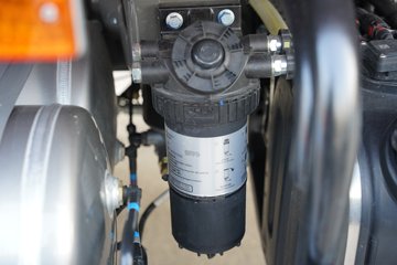 �й������ɶ����ó� V2-X 3L���� 170���� 4X2 ��ʿ��10�� 3.8���Ű���ж��ͼƬ