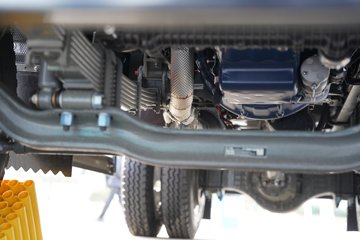 �й������ɶ����ó� V2-X 3L���� 170���� 4X2 ��ʿ��10�� 3.8���Ű���ж��ͼƬ