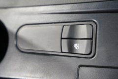 中国重汽成都商用车 V5-X 6X4 纯电动牵引车 宁德时代400kWh