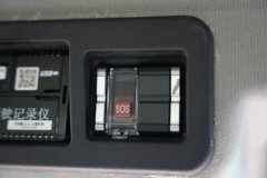 中国重汽成都商用车 V5-X 6X4 纯电动牵引车 宁德时代400kWh