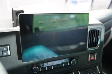 �й������ɶ����ó� V5-X 6X4 ���綯ǣ���� ����ʱ��400kWhͼƬ