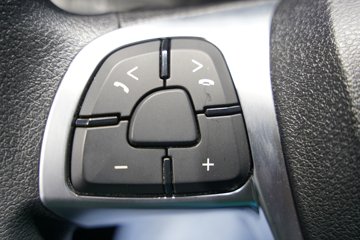 �й������ɶ����ó� V5-X 6X4 ���綯ǣ���� ����ʱ��400kWhͼƬ