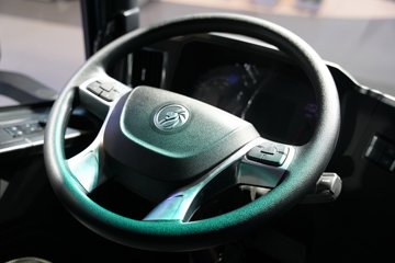 �й������ɶ����ó� V5-X 6X4 ���綯ǣ���� ����ʱ��400kWhͼƬ