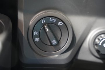 �й������ɶ����ó� V5-X 6X4 ���綯ǣ���� ����ʱ��400kWhͼƬ