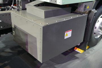 �й������ɶ����ó� V5-X 6X4 ���綯ǣ���� ����ʱ��400kWhͼƬ