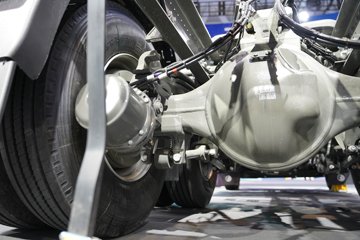 �й������ɶ����ó� V5-X 6X4 ���綯ǣ���� ����ʱ��400kWhͼƬ