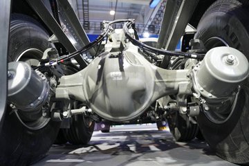 �й������ɶ����ó� V5-X 6X4 ���綯ǣ���� ����ʱ��400kWhͼƬ