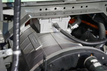 �й������ɶ����ó� V5-X 6X4 ���綯ǣ���� ����ʱ��400kWhͼƬ