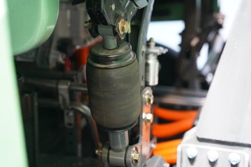 �й������ɶ����ó� V5-X 6X4 ���綯ǣ���� ����ʱ��400kWhͼƬ