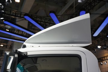 �й������ɶ����ó� V3-X 4X2 ���Ŵ��綯��ʽ�Ῠ 140kWhͼƬ