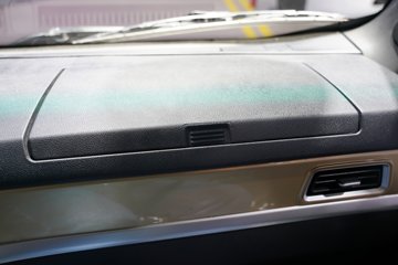 �й������ɶ����ó� V3-X 4X2 ���Ŵ��綯��ʽ�Ῠ 140kWhͼƬ