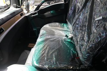 �й������ɶ����ó� V3-X 4X2 ���Ŵ��綯��ʽ�Ῠ 140kWhͼƬ