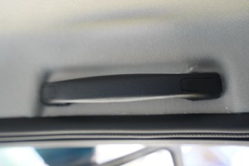 �й������ɶ����ó� V3-X 4X2 ���Ŵ��綯��ʽ�Ῠ 140kWhͼƬ